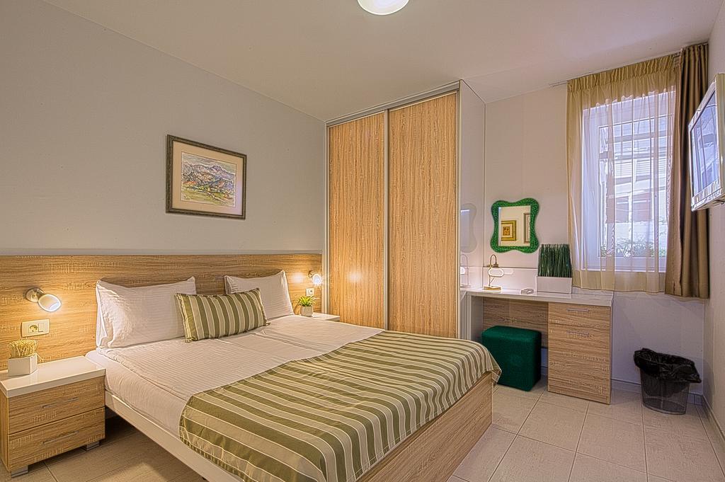 Aruba Apartments Tivat Exterior foto