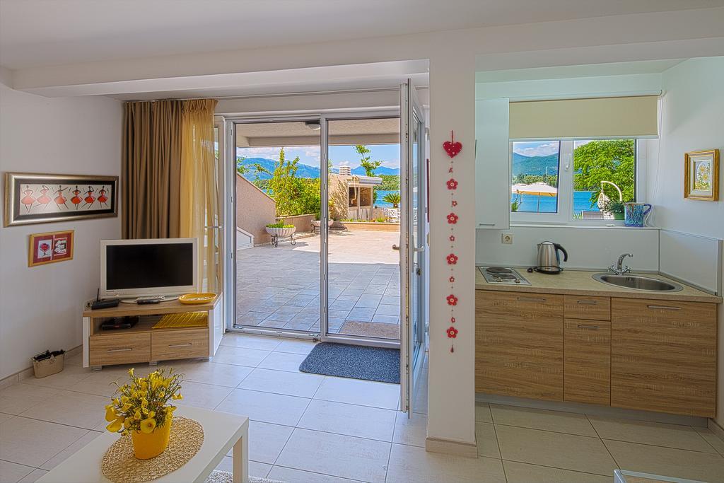 Aruba Apartments Tivat Exterior foto
